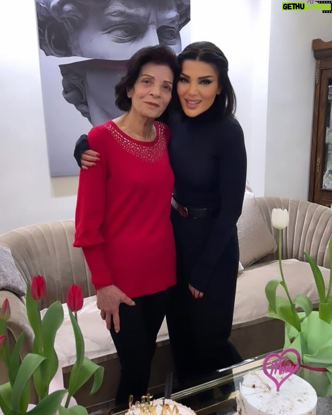 Dina Hayek - 1.7K Likes - #امي الدني كلها وحب العمر بحبك قد الدني الله يخليلنا ياكي ❤️ #mom #happymothersday