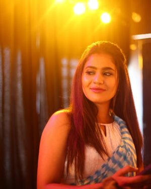 Divya Dharshini Instagram - Every looks are not same , i think u know that 😉🙈
.
#love #ur #🙈