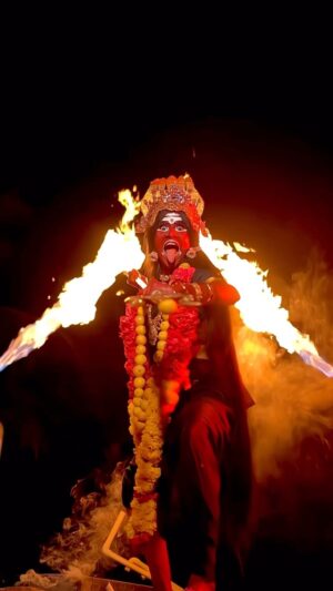 Divya Dharshini Instagram - Watchfully “Embracing the Kali look”🔥🔱 . 

“OM KALI JAI KALI” Now streaming on Namma #JioHotstar , Marakkama ellarum paarunga ! 🥳🙌
.
@vimalactoroffl 
@jegannath_ 
@pugazhoffl_ 
@pavani9_reddy 
@queencystanly 
@dhivya__duraisamy 
.
Cm @sriram_mk_offl 
Jew @ivaldeepikamakeoverartistry 
#kaali #traditional #devotinal #divya #saami #experience 
#BeingKali #Kali #Dance #Makeup #Task #Trending #JioHotstar #Streaming #NewSeries #GoddessKali #TamilMakeup #FirstTimeAsKali #Shiva #Script #SpiritualTransformation #MadrasDigitalMedia #HotstarSpecials #OmKaliJaiKali #jiohotstar