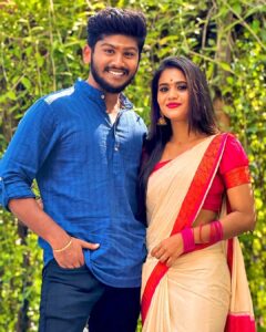 Divya Dharshini Most Liked Photos and Posts