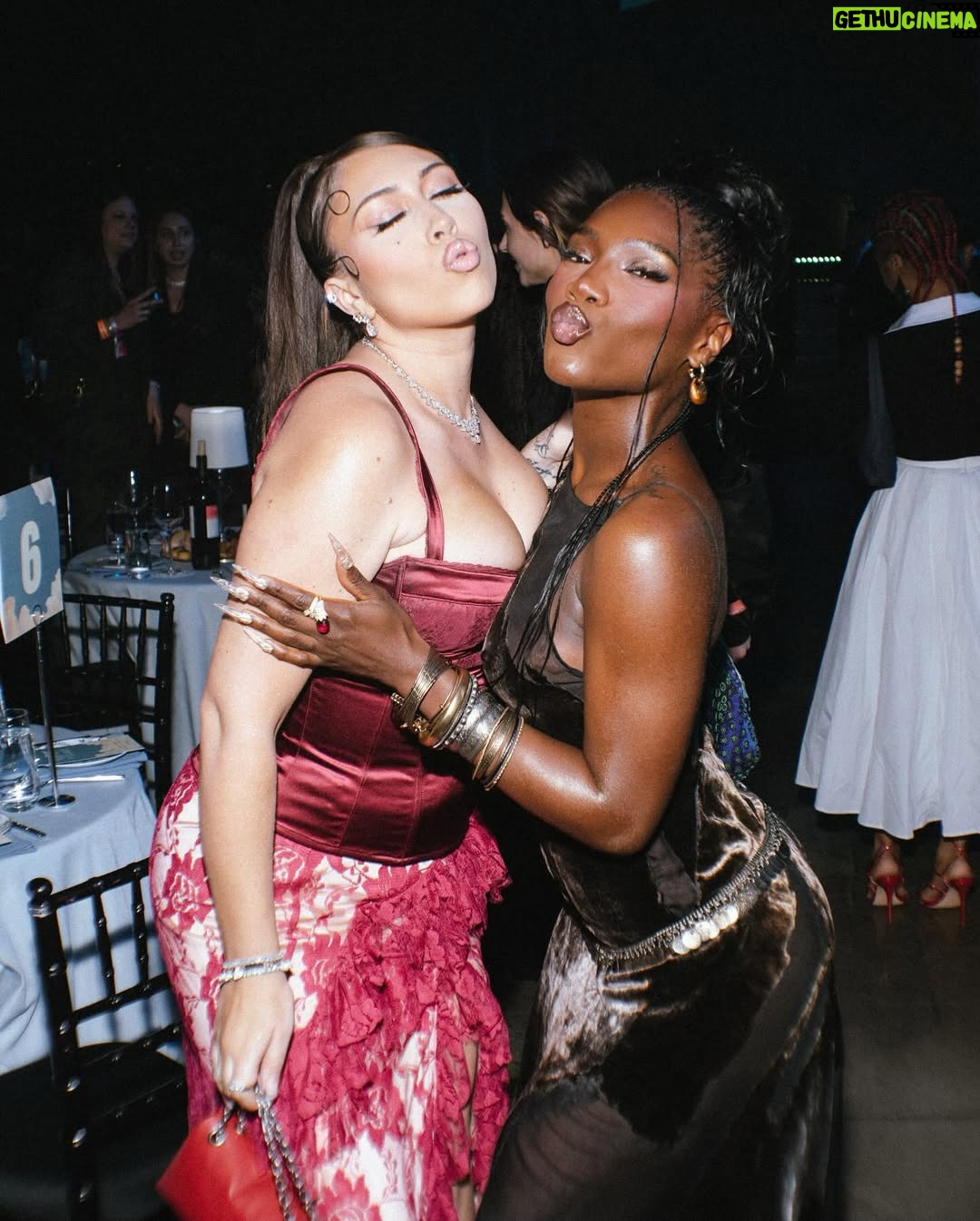 Doechii - 742.7K Likes - Woman of the year 🪷 @billboard
Shoutout to all of the women on my team that keep this whole thing running, I love yall !
Jayda Love, DJ Miss Milan, Jessica Eason, Danielle Nicholson, Caroline Yim, Chase Chandra, Caroline Fromm, Juliette Hill, Dee Carrion, Orla Gorman, Erin Cooney, Ambrosia Healy, Lillia Parsa, Jen Ashworth, Jennie Swiatowy, Savannah Benton, Zoe Gillespie and Jodie Gerson. All BRILLIANT, hard working and just as deserving of this win as me.
