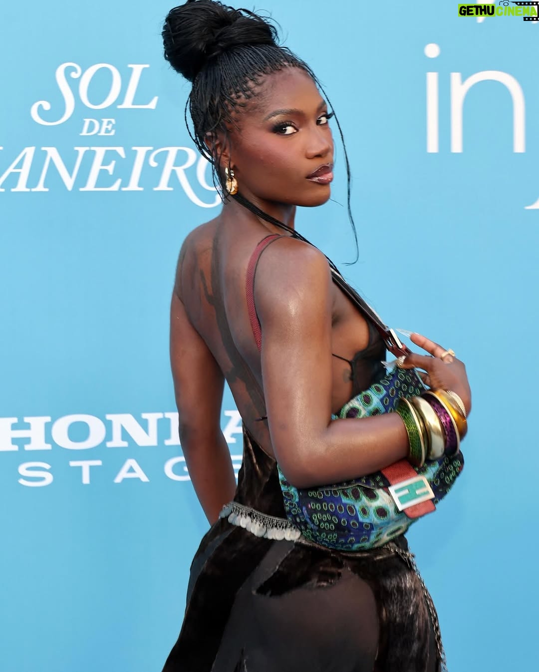 Doechii - 742.7K Likes - Woman of the year 🪷 @billboard
Shoutout to all of the women on my team that keep this whole thing running, I love yall !
Jayda Love, DJ Miss Milan, Jessica Eason, Danielle Nicholson, Caroline Yim, Chase Chandra, Caroline Fromm, Juliette Hill, Dee Carrion, Orla Gorman, Erin Cooney, Ambrosia Healy, Lillia Parsa, Jen Ashworth, Jennie Swiatowy, Savannah Benton, Zoe Gillespie and Jodie Gerson. All BRILLIANT, hard working and just as deserving of this win as me.