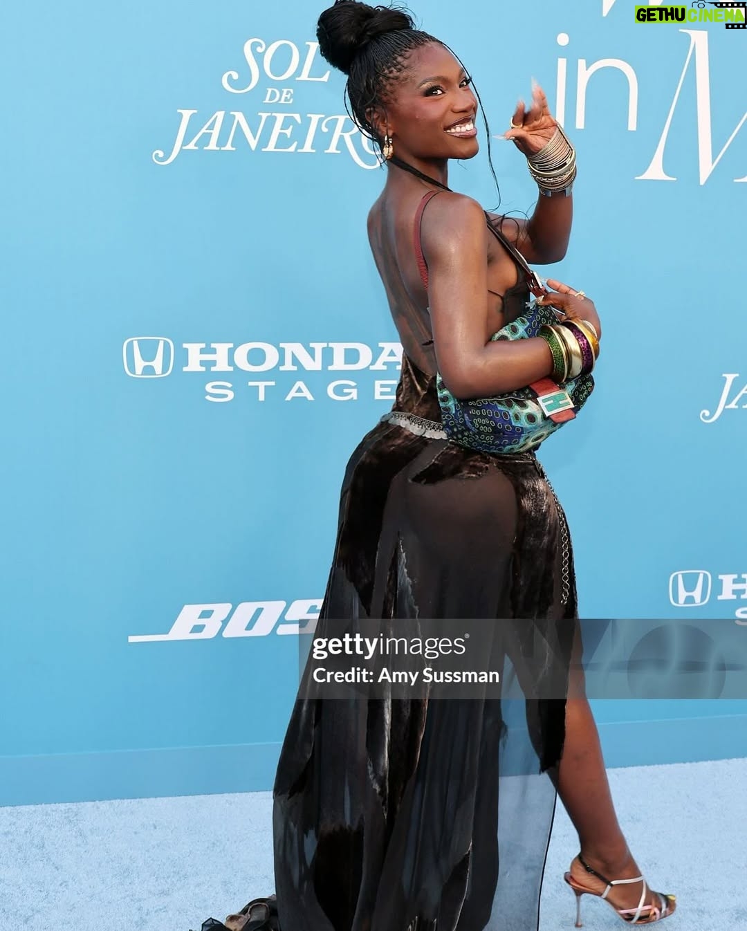 Doechii - 742.7K Likes - Woman of the year 🪷 @billboard
Shoutout to all of the women on my team that keep this whole thing running, I love yall !
Jayda Love, DJ Miss Milan, Jessica Eason, Danielle Nicholson, Caroline Yim, Chase Chandra, Caroline Fromm, Juliette Hill, Dee Carrion, Orla Gorman, Erin Cooney, Ambrosia Healy, Lillia Parsa, Jen Ashworth, Jennie Swiatowy, Savannah Benton, Zoe Gillespie and Jodie Gerson. All BRILLIANT, hard working and just as deserving of this win as me.