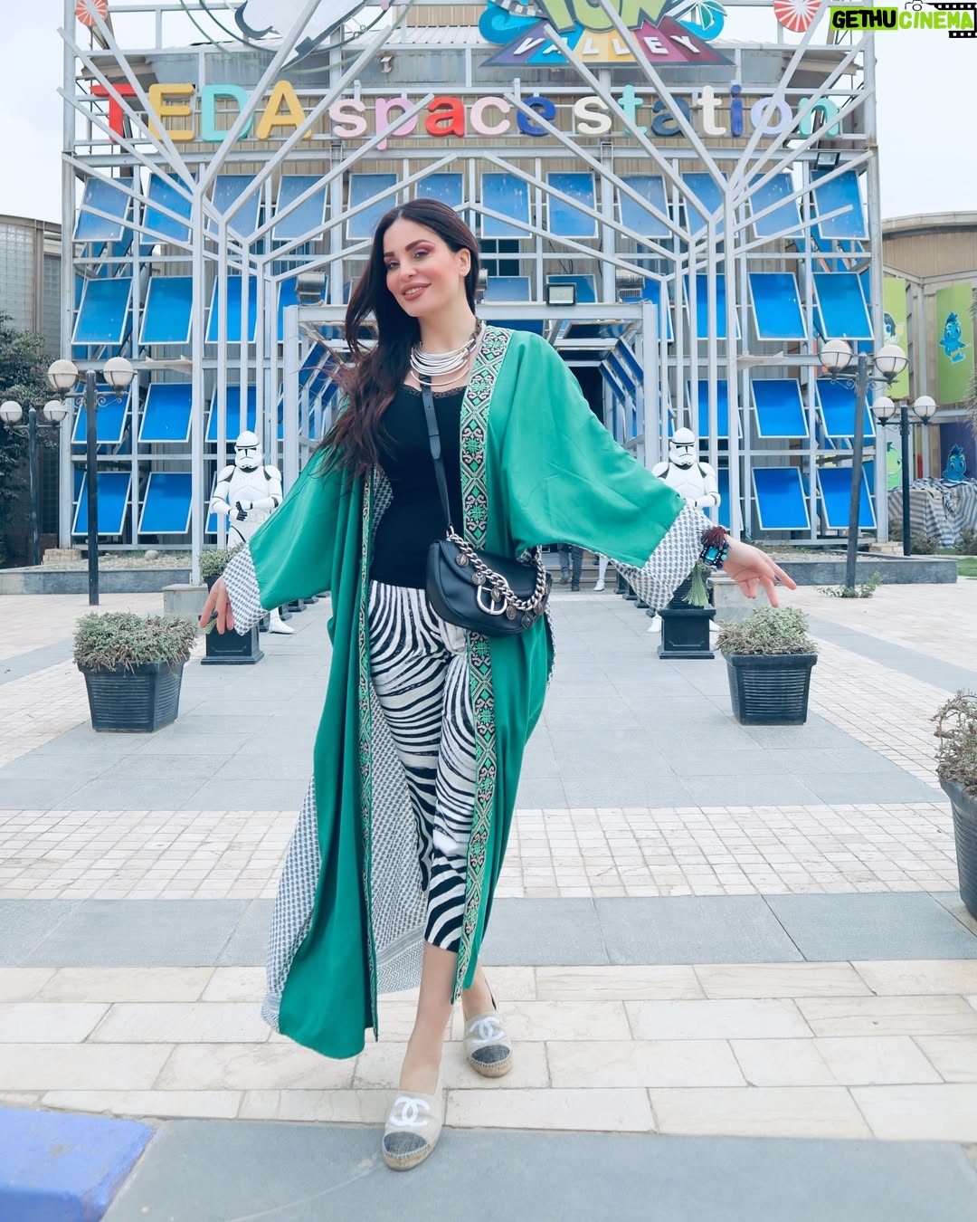 Dominique Hourani - 3 Likes - @tedaswissinn @kayan_store_1 الاخضر ملك الغابة