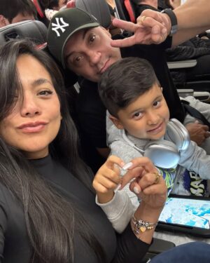 Dora West Instagram - 🇧🇷 ❤️ Familia