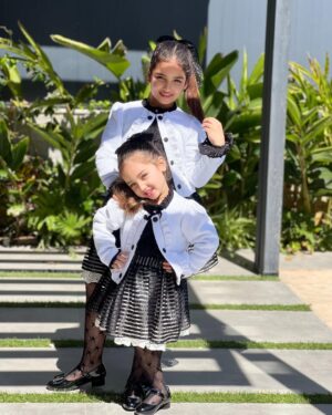 Dounia Batma Instagram - لبنيات لغزالات ما شاء الله ❤️

@gazal.lailarose.batma 
@marielle_kids.ma 
@lina_agdour