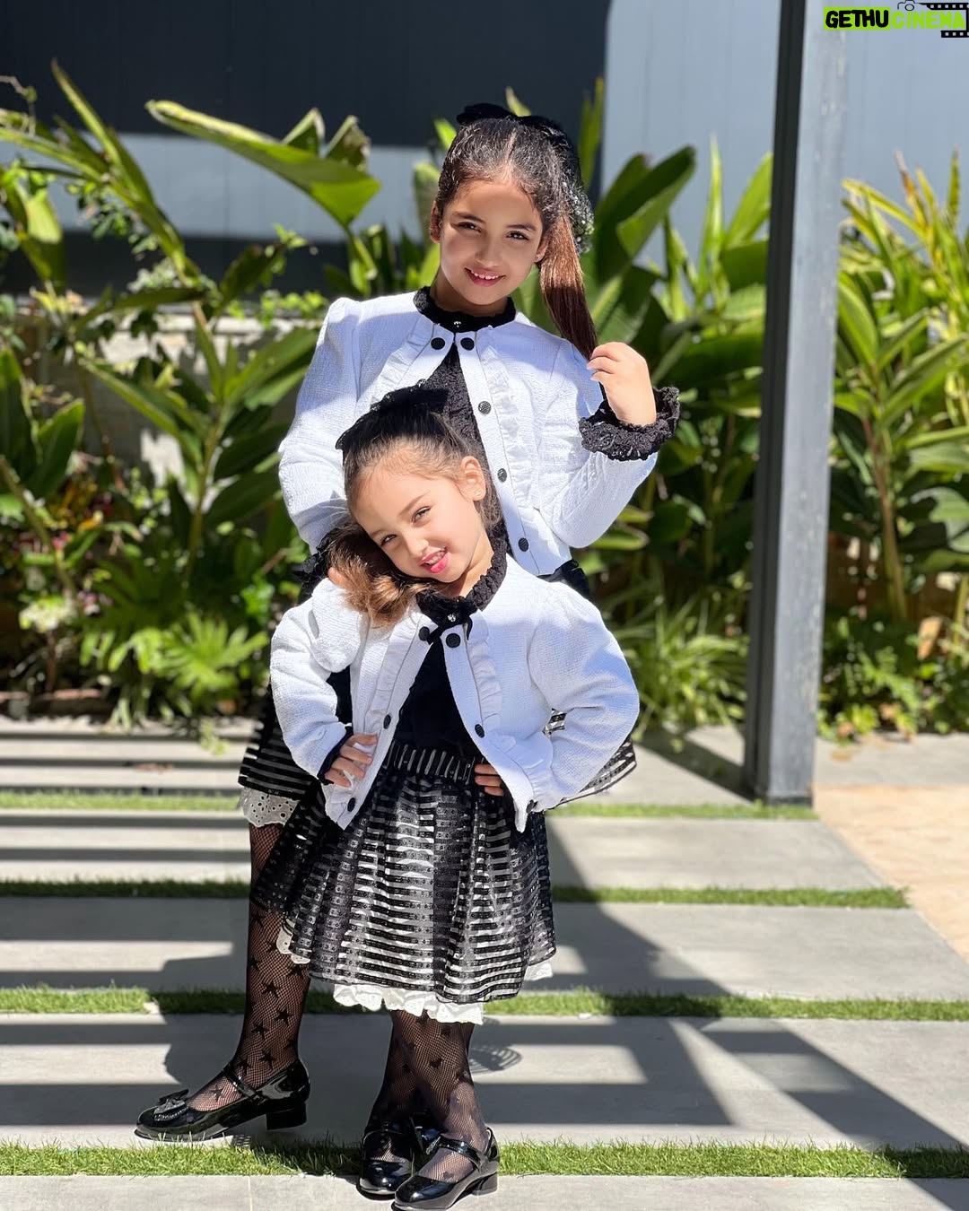 Dounia Batma - 162.9K Likes - لبنيات لغزالات ما شاء الله ❤️
@gazal.lailarose.batma
@marielle_kids.ma
@lina_agdour