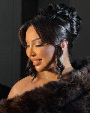 Dounia Batma Instagram - سلام حبايبي ….🤎 #ماشاءالله #دنيا_بطمه 
.
@souma__makeup 
@asmaa.hairstyle 
@negafa.soltana 
@dr.rita.lips 
@dr.bijarch_latifa