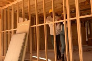 Dr. Jackie Walters Berry Instagram - #TBT to when we did quick mini shoot because we decided to gut our entire home and do a massive rebuild. It was definitely a process, but I would absolutely do it all over again to see the results. 

#happy #marriage #happylife #happywife