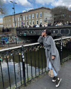 Actress Duygu Sari?in HD Photos and Wallpapers March 2025