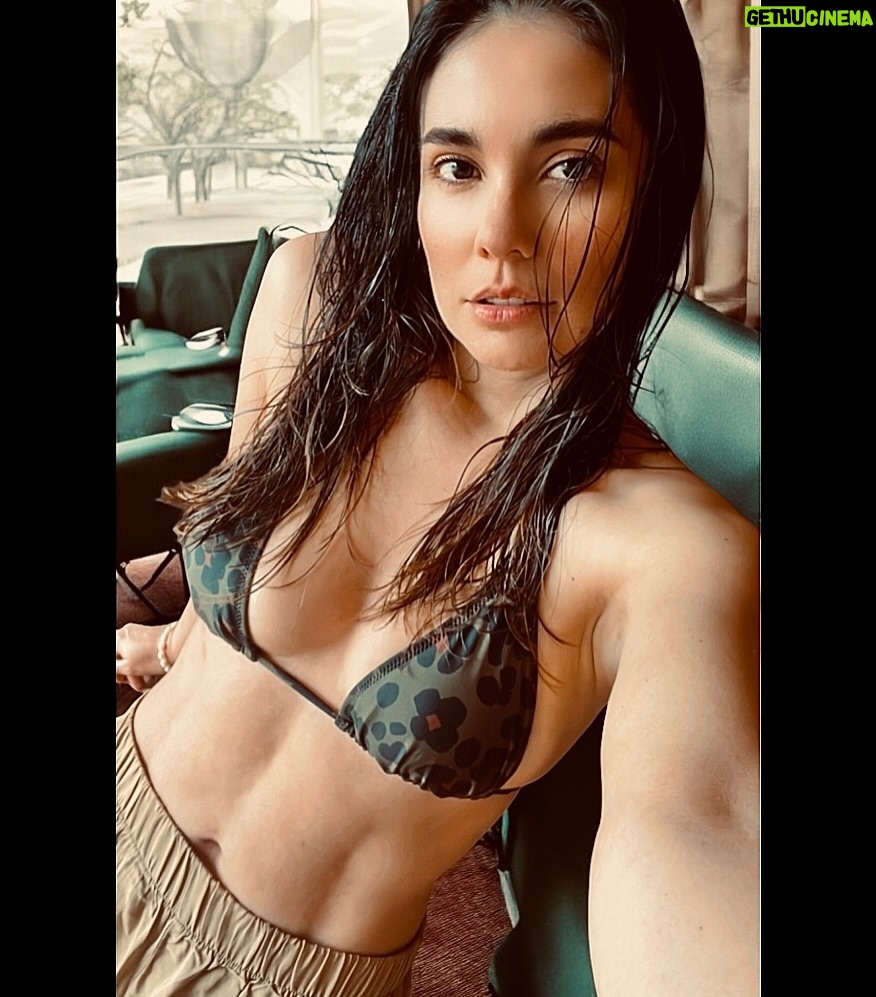 Eileen Moreno - 8.3K Likes - šļø