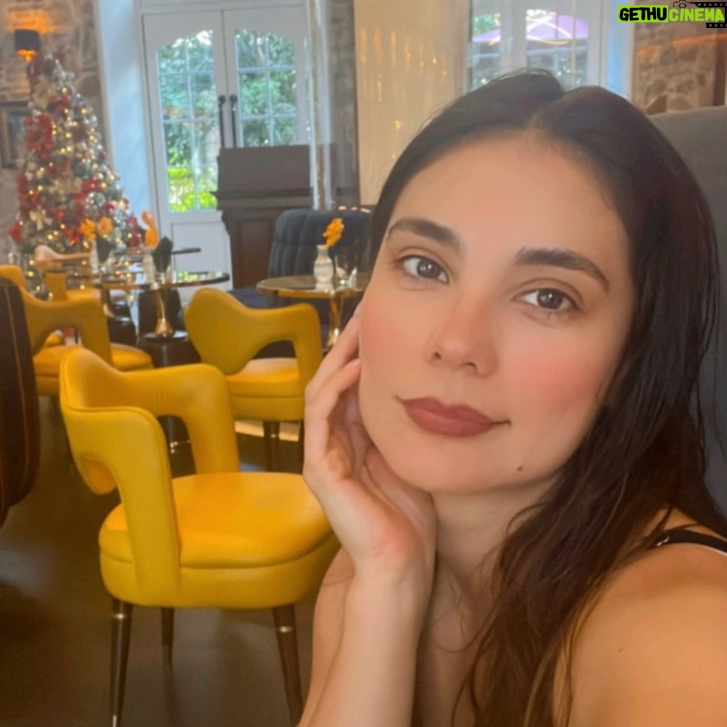Eileen Moreno - 10.1K Likes - Se acerca la navidad šš» š alguien mĆ”s emocionado por acĆ”?