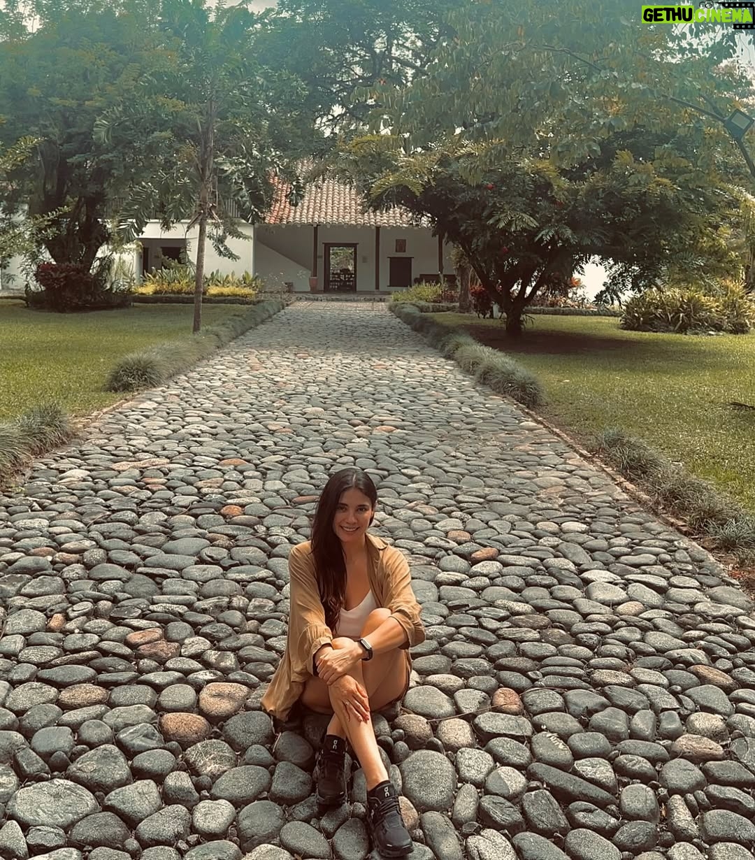 Eileen Moreno - 8.3K Likes - šļø
