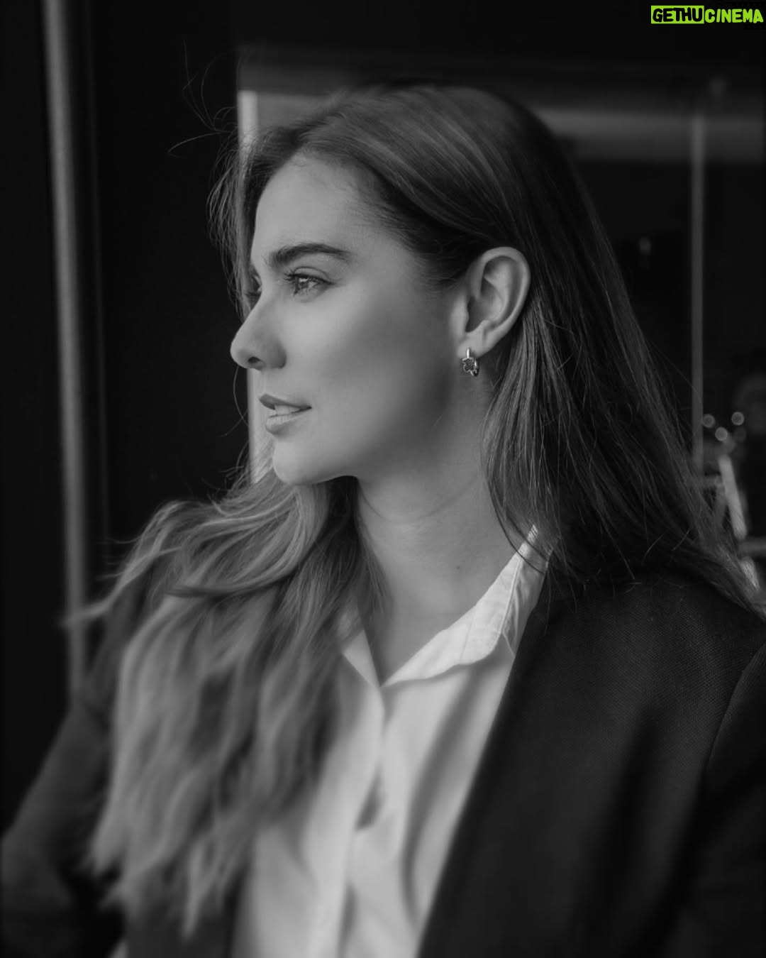 Eileen Moreno - 9.3K Likes - Unos retratos capitalinos.
