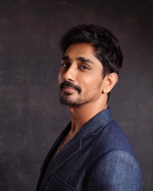 Eka Lakhani Instagram - Glam’d on 🌟 @worldofsiddharth for @netflix_in’s Test.

Wearing @labelcrestelli

Styled by @ekalakhani @fatimabaluchstyles @team___e