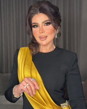 Elham Al Fadalah Instagram - مساء الجمال والدلال 

لوكي مع احلى صالون #امبرس بيوتي واحلى ميك اب بأنامل الجميلة  #خلود_الشمري 
@empreess.saloon 
@khluood_artist 
@ihf.atelier