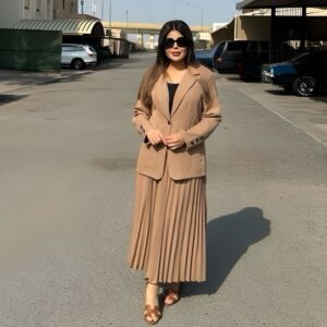 Elham Al Fadalah Instagram - هب البراد وزانت النفسية .. ويازين الشتا وهدومه 🧥
@shein_ar @sheinofficial 

استغلوا خصومات البلاك فرايدي اللي مسوينها شي ان على ملابس الشتا اللي نسبة الخصم فيها تصل الى 90% .. من كثر ما ملابسهم تينن احترت شنو اخذ وشنو اخلي .. فاخترت لكم هذه التنسيقات الشتوية الجميلة وارقام القطع مكتوبة تحت، وكود خصمي يخصم لكم خصم اضافي فوق خصومات البلاك فرايدي :

كود الخصم الاضافي: 
ELHAM

ارقام القطع:

842553
38649715
43157585
26757338
43411035
41942435

#SHEINblackfriday
#ad #الهام_الفضاله #winteroutfit