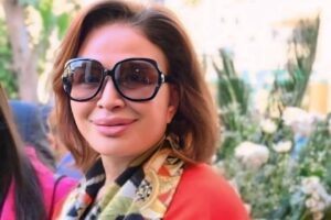 Elham Shahein Instagram - الإحتفال بعيد القيامه المجيد بالكنيسه الإنجيليه  بدعوة من الدكتور القس أندريه زكى رئيس الطائفه الإنجيليه .. و الدكتور القس يوسف سمير راعى الكنيسه الإنجيليه بمصر الجديده .. شكرا جزيلا و كل عام و مصر كلها بخير .. عيد شم النسيم سعيد  على كل أهل مصر .