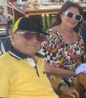 Elham Shahein Instagram - أنعى ببالغ الحزن و الأسى صديقى العزيز الغالى جدا  ميشيل أحد .. رجل الأعمال السكندرى .. الصديق الجميل .. الروح الحلوه و النفس الصافيه .. المحب لأصدقائه .. سأفتقده جدا جدا .. الله يرحمه و يجعل مثواه الجنة ..خالص عزائى لأسرته و أصدقائه و كل محبيه .. هتوحشنا يا ميشو جدا .