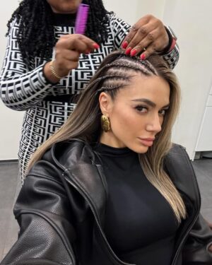 Elvana Gjata Instagram - Zemra plot qellime t’mira