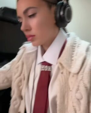 Elvana Gjata Instagram - Zemra plot qellime t’mira