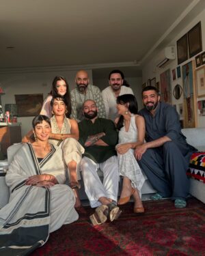 Eman Suleman Instagram - Eid day 2 with @meheksaeed and @aaymaar 🤍
friends like family @snaqvi @hashimali90 @sdaniyalhasan  @sanaayasirr