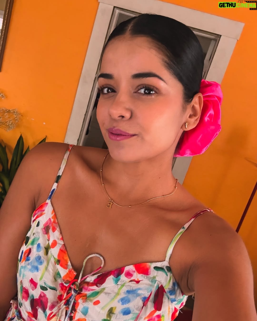 Emilia Ceballos - 1.8K Likes - “Nada en nosotros es casualidad: somos intención, brillo y propósito. Estar alineados con todo lo que merecemos”
Estamos listos para lo que viene !
Feliz lunes !
#actress #life #energy #love #acting #natural