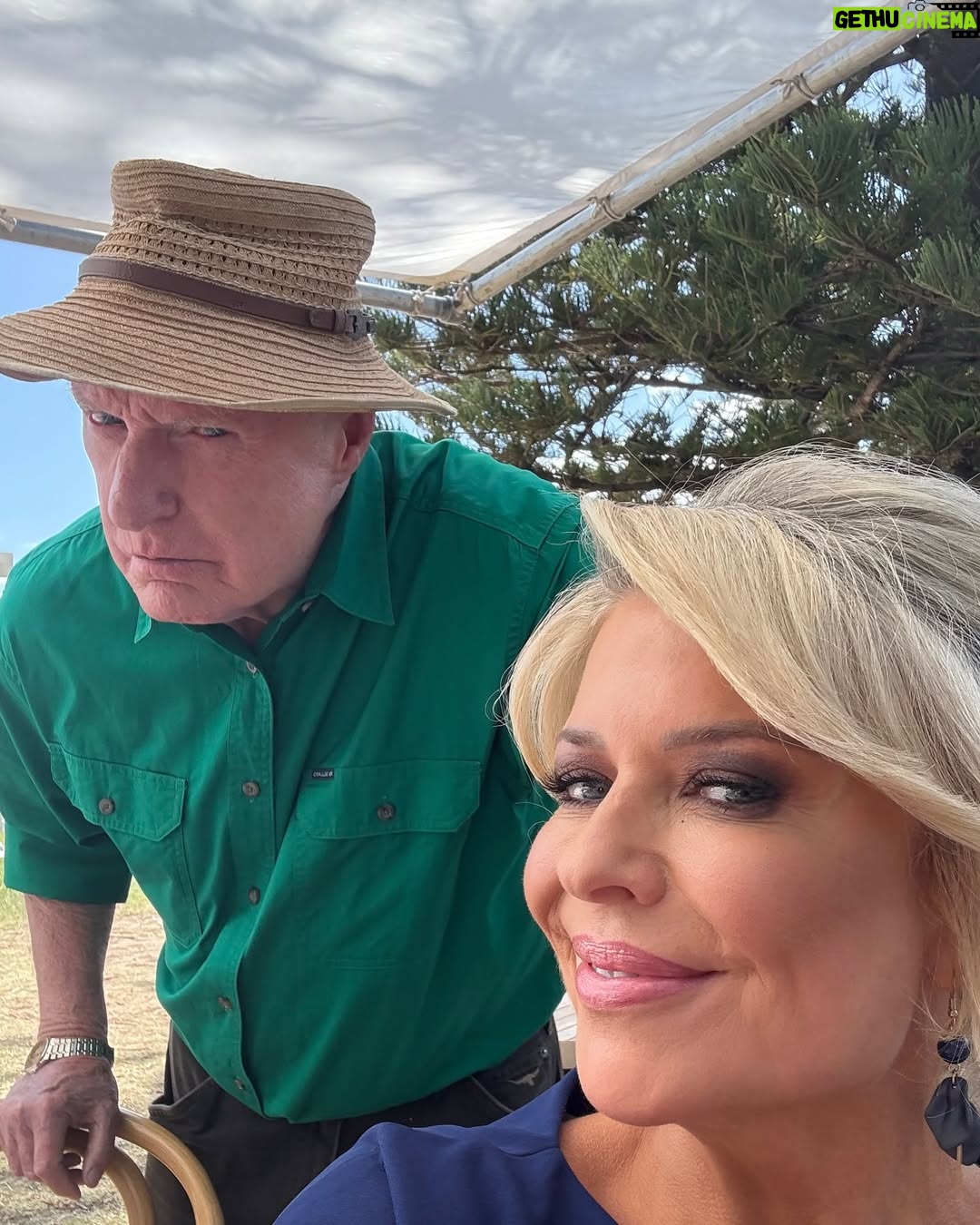 Emily Symons - 6.9K Likes - A little bit of both lives lately 🤍