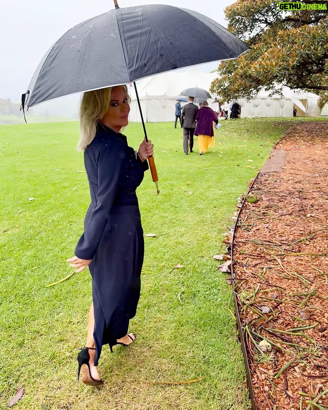 Emily Symons - 6.9K Likes - A little bit of both lives lately 🤍