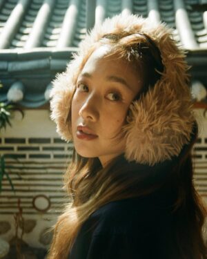Emma Wu Instagram - 不敢相信這是我們的民宿吧🏠
不敢相信妝髮是我吧🙋🏼‍♀️
不敢相信還有照片吧🎞️📷❤️
#想知道民宿打🏠🏠🏠
#想知道妝髮費用打🙋🏼‍♀️🙋🏼‍♀️🙋🏼‍♀️
#想知道還有多少照片打📷📷📷

@sandroparis
@majeparis