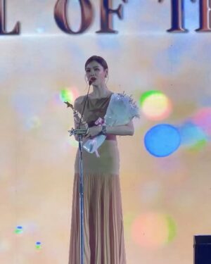 Engfa Waraha Instagram - HOT STAR FEMALE OF THE YEAR 🏆🤍
Thank you so much ka🥹