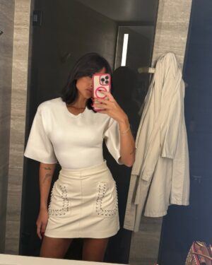 Enjy Kiwan Instagram - Thank you @hm for this wonderful time #latakeover