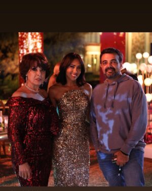 Enjy Kiwan Instagram - ‎فركش مسلسل #وتقابل_حبيب ❤️
‎شكراً لكل صُنّاع العمل الجميل ده، وشكر خاص لعمرو محمود ياسين  @amr_yassin على السيناريو العظيم 😍 وللمخرج محمد  الخبيري @mohamedelkhabeiry على رؤيته الرائعة!
‎وألف مبروك @karimfahmiofficial على الأغنية الحلوة دي 🎶