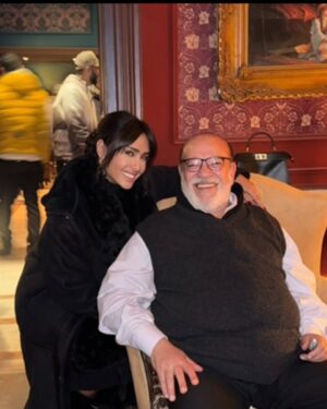 Enjy Kiwan Instagram - ‎فركش مسلسل #وتقابل_حبيب ❤️
‎شكراً لكل صُنّاع العمل الجميل ده، وشكر خاص لعمرو محمود ياسين  @amr_yassin على السيناريو العظيم 😍 وللمخرج محمد  الخبيري @mohamedelkhabeiry على رؤيته الرائعة!
‎وألف مبروك @karimfahmiofficial على الأغنية الحلوة دي 🎶