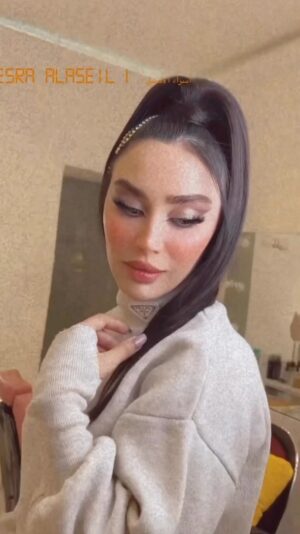 Esraa Al Aseel Instagram - Thanks @soisbelless salon
Hair : @alaageorgos 
Makeup : @marammalian 
#esra_alaseil #اسراء_الاصيل #the_princess #alremas_princess #celebrities #beauty #artist #art #singing #songs #اغاني #فن