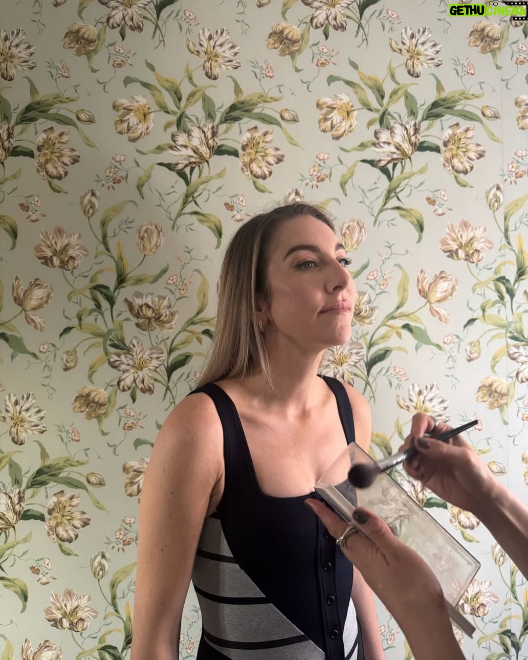 Este Haim - 29.6K Likes - i don’t think my fiancé is mentally prepared for relationships to be out