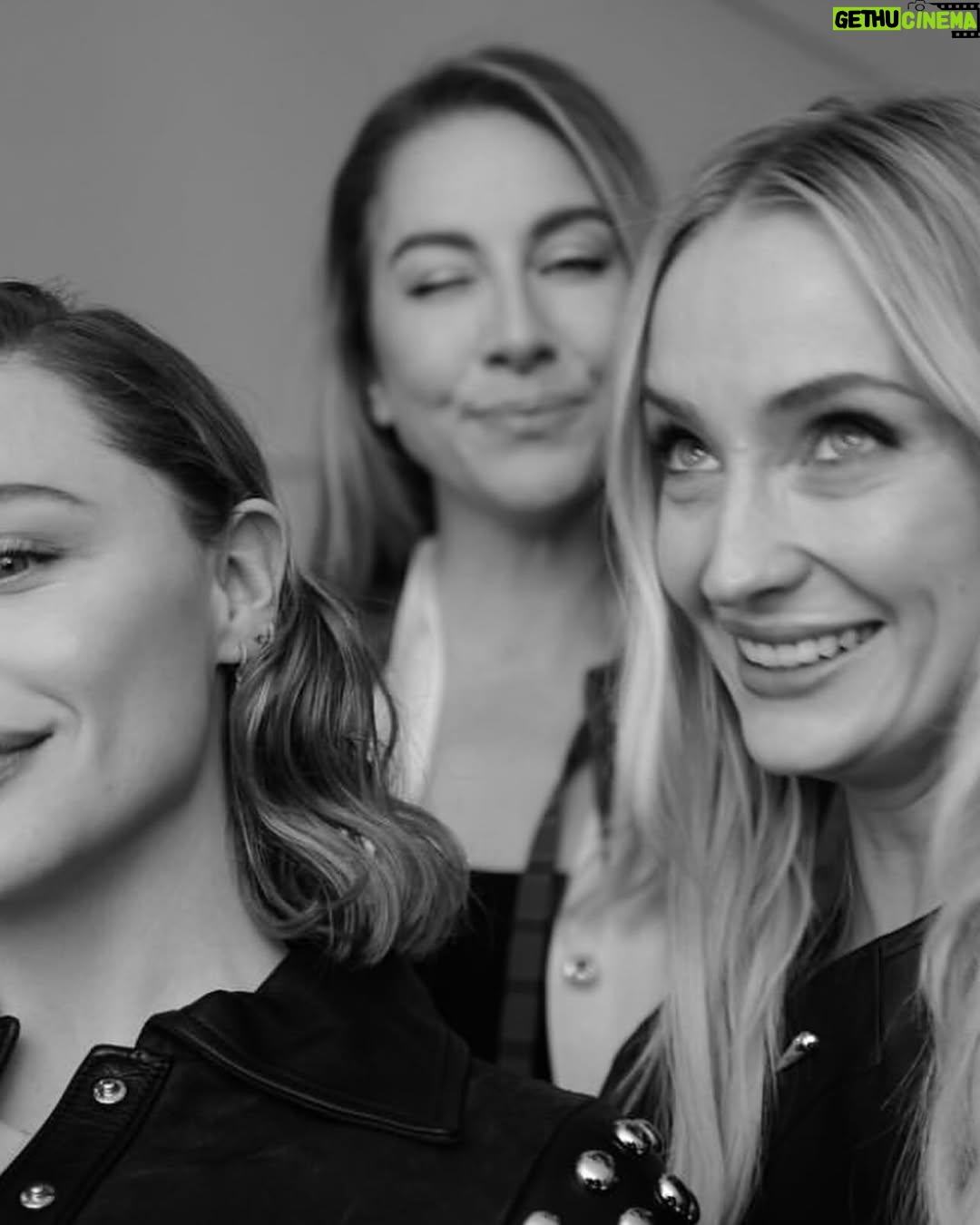 Este Haim - 29.6K Likes - i don’t think my fiancé is mentally prepared for relationships to be out