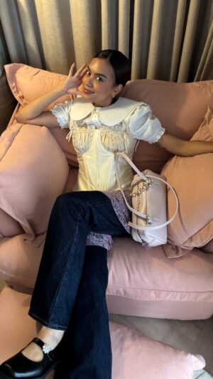 Eva Celia Instagram - Rate the look 🧚🏻‍♀️✨️
What item should I style next? 💭