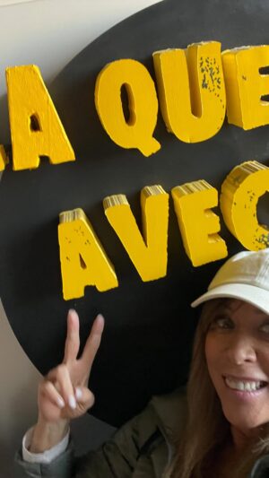 Eva Isanta Instagram - Primera jornada completa : ¡volver al Cuquismo!
@la_queseavecina 
Ganas, reencuentros y un poquito de nervios.
@contuberniofilms @mediasetcom @primevideoes 

#laqueseavecina #temporada16
#contubernio19