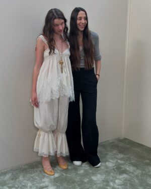 Ever Anderson Instagram - Thank you @chemena for having me at your @chloe FW 25 Show. Congratulations on your stunning collection. 💕💕💕