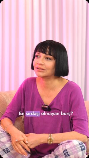Evrim Akın Instagram - En sıradışı olmayan burçlar? 🎉 Tamamı YouTube kanalımda 🤭
@nuraysayarii x @yuzbindijital