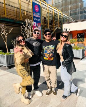 Faloon Larraguibel Instagram - Qué hermoso reencuentro 🫶🏻
Se viene 👀💃🏻
No podemos decir más‼️