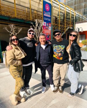 Faloon Larraguibel Instagram - Qué hermoso reencuentro 🫶🏻
Se viene 👀💃🏻
No podemos decir más‼️