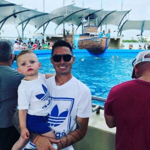 Faloon Larraguibel Instagram - Feliz cumpleaños al niño mas tierno del mundo! Mi principe mas bello y cariñoso, amamos esa sonrisa, gracias por hacernos feliz! Por alegrarnos la vida! Te amo JP #FelizcumpleJP #4años