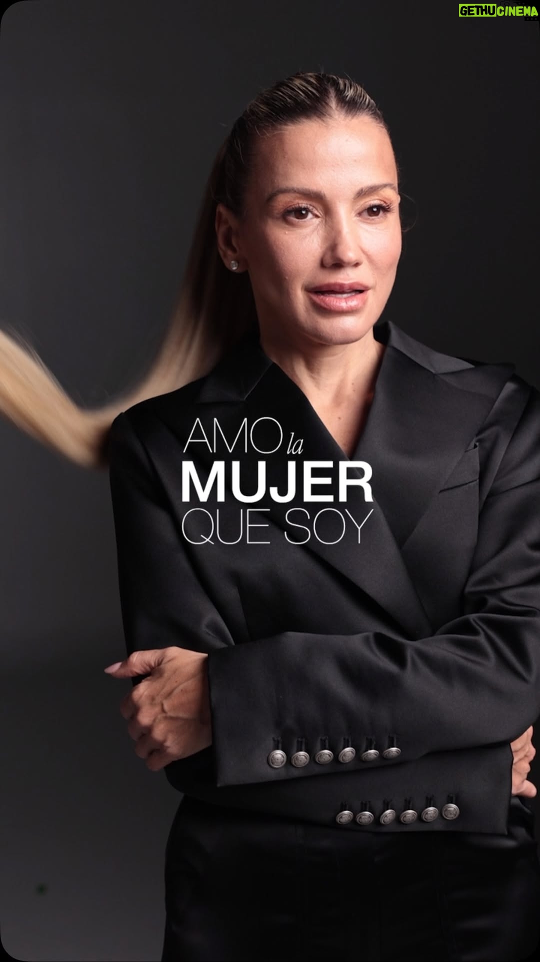 Fanny Lu - 1K Likes - Esta es FANNY LUCIA
Una mujer aferrada a sus sueños que le da espacio en su vida a FANNY LU, para crecer y ser feliz
Por ella AMAMOS LAS MUJERES QUE SOMOS🤍✨
@fannylu
#malva #malvabrand #diadelamujer #amolamujerquesoy #mujeresmalva