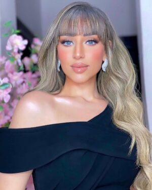 Farah El Zahed Instagram - 🌸🤍