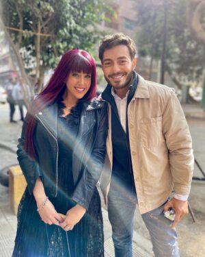 Farah El Zahed Instagram - I really enjoyed working with you and your exceptional talent 🤍
@ahmedzaherofficial1 
@eimalineproduction @viumena @watchit 

Thank you @alfredandmina for turning me into a real redhead girl and with a fringe tho! 😉