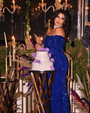 Fati Jamali Instagram - Celebrating Love, Life & Friendship!!
I wanna thanks every single person who showed up for me ❤️and specially to my dear @kaoutar_bouseffour_pr for the beautiful surprise 
@lepalacedanfa 
#bourchanin 
@celebrita_luxury_events 
@piment_sucre_traiteur 
@blackkitchenmaroc 
@dj_saad_kabaj 
@king.photographer01
