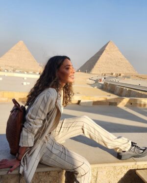 Fatima Al Safi Instagram - 𖦹 *٭ 𓆣 𖢥 𓆣٭ * 𖦹𖦹 *٭ 𓆣 𖢥 𓆣٭ * 𖦹𖦹 *٭ 𓆣 𖢥 𓆣٭ * 𖦹