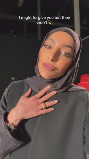Fatima Al Safi Instagram - صدقوني they won’t 🤣
UM 44